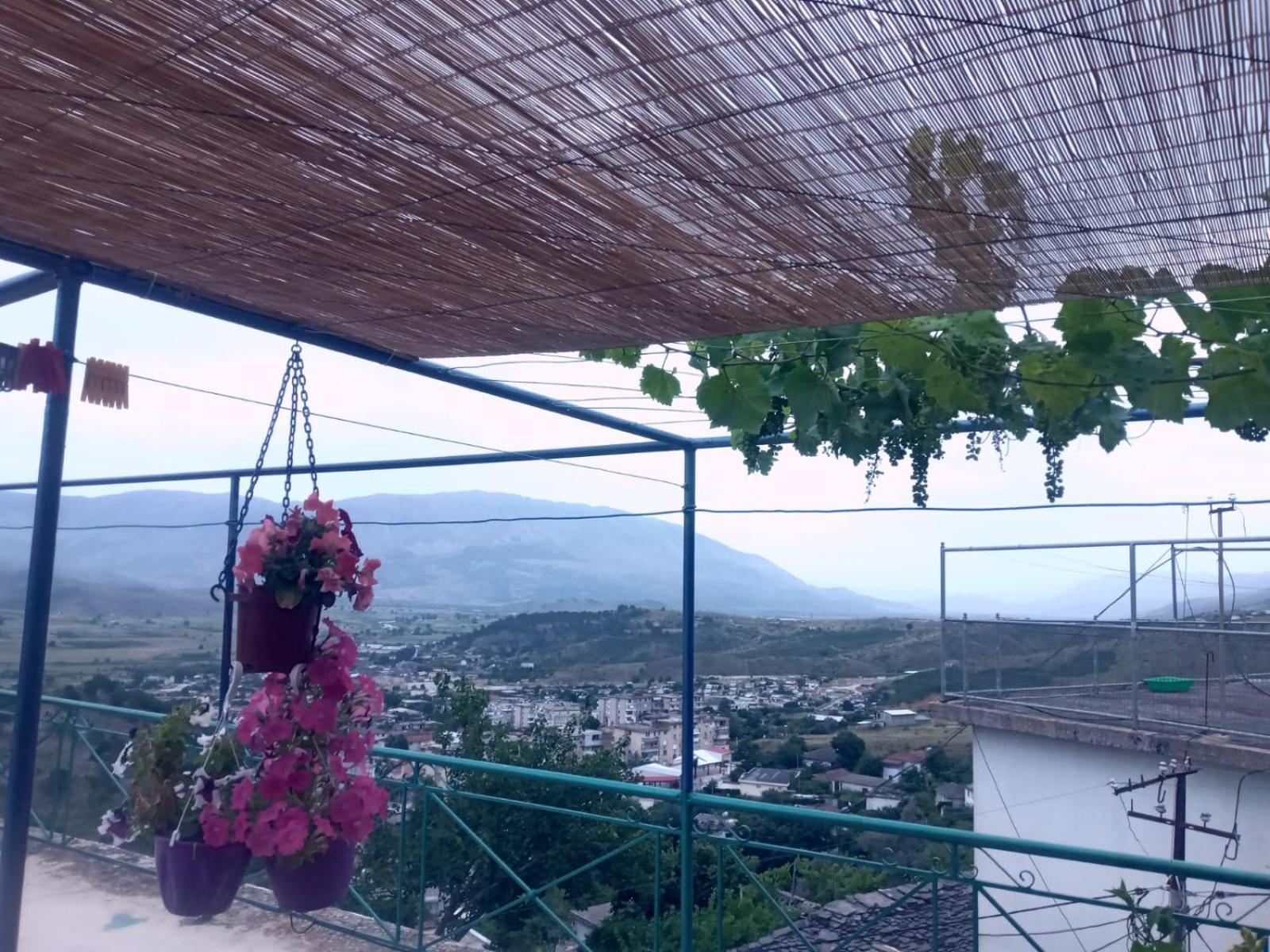 Relax Camping Gjirokaster Exterior photo